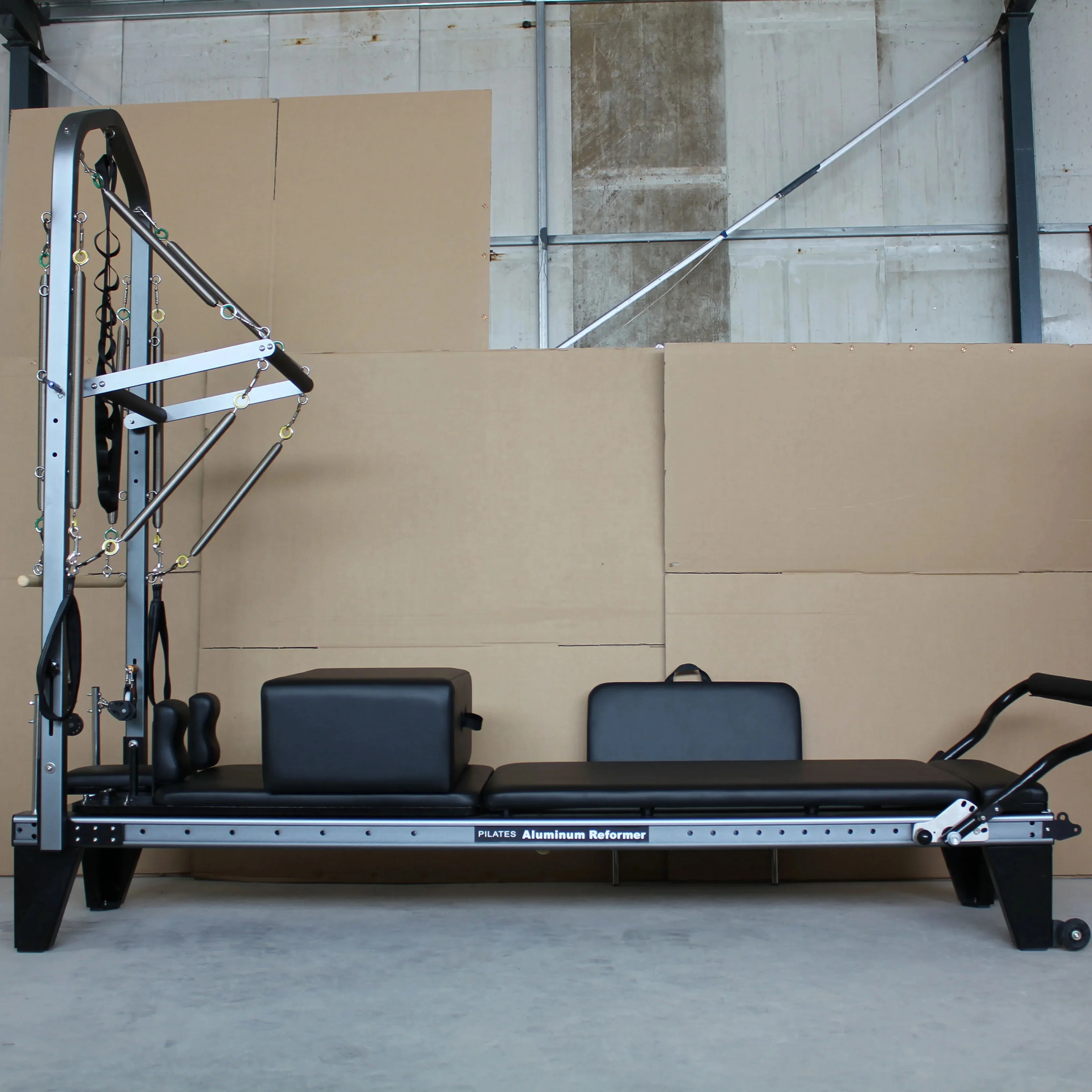 -Алюминиевый полутрапеционный  – обзор и цена Pilates Reformer Spring