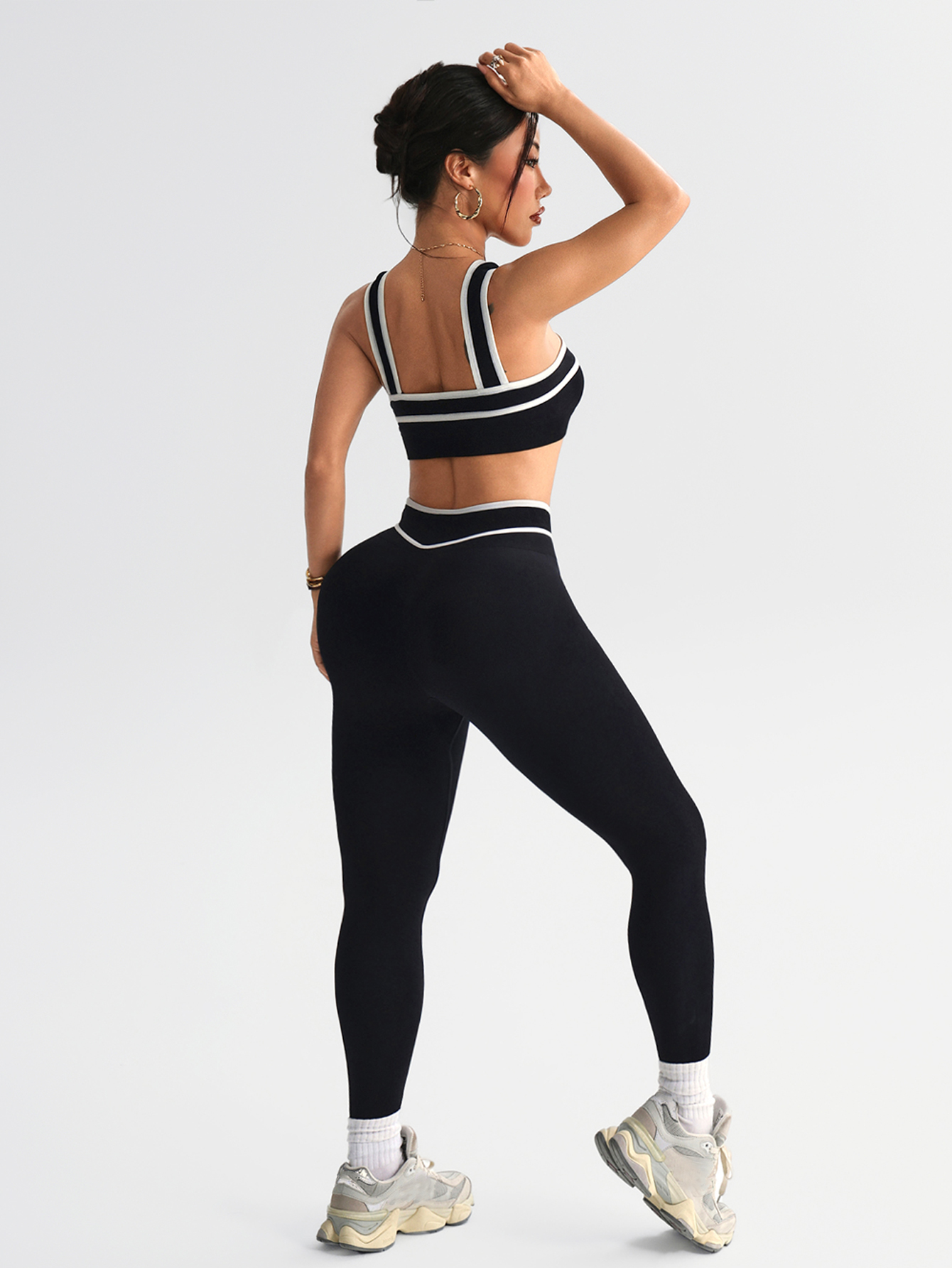 2 комплекта женских бесшовных  – обзор и цена Pilates Yoga Leggings